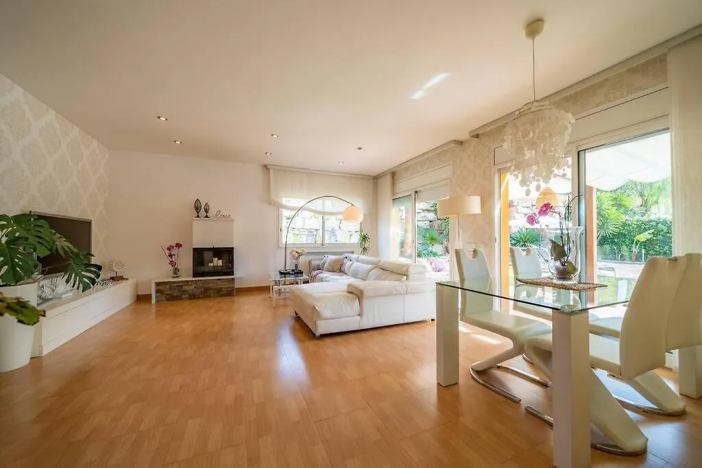 Beverly Hills Lux Villa - Design Villa Lloret de Mar 0*,